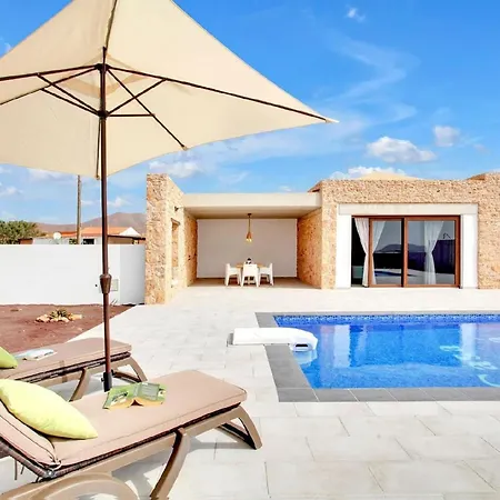 Ferienhaus Mit Privatpool Fuer 5 Personen Ca 140 Qm In Tuineje, Fuerteventura Binnenland Von Fuerteventura 度假居 *